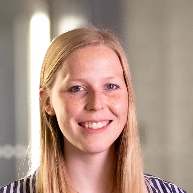 Portrait von Sarah Bacher