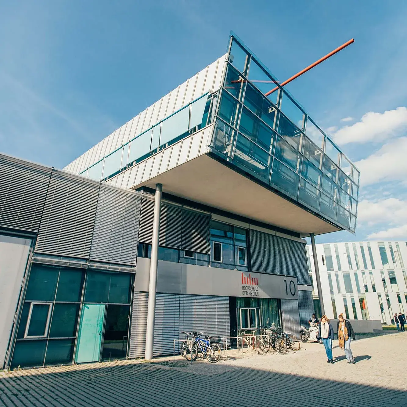 Das Hauptgebäude der Hochschule der Medien.