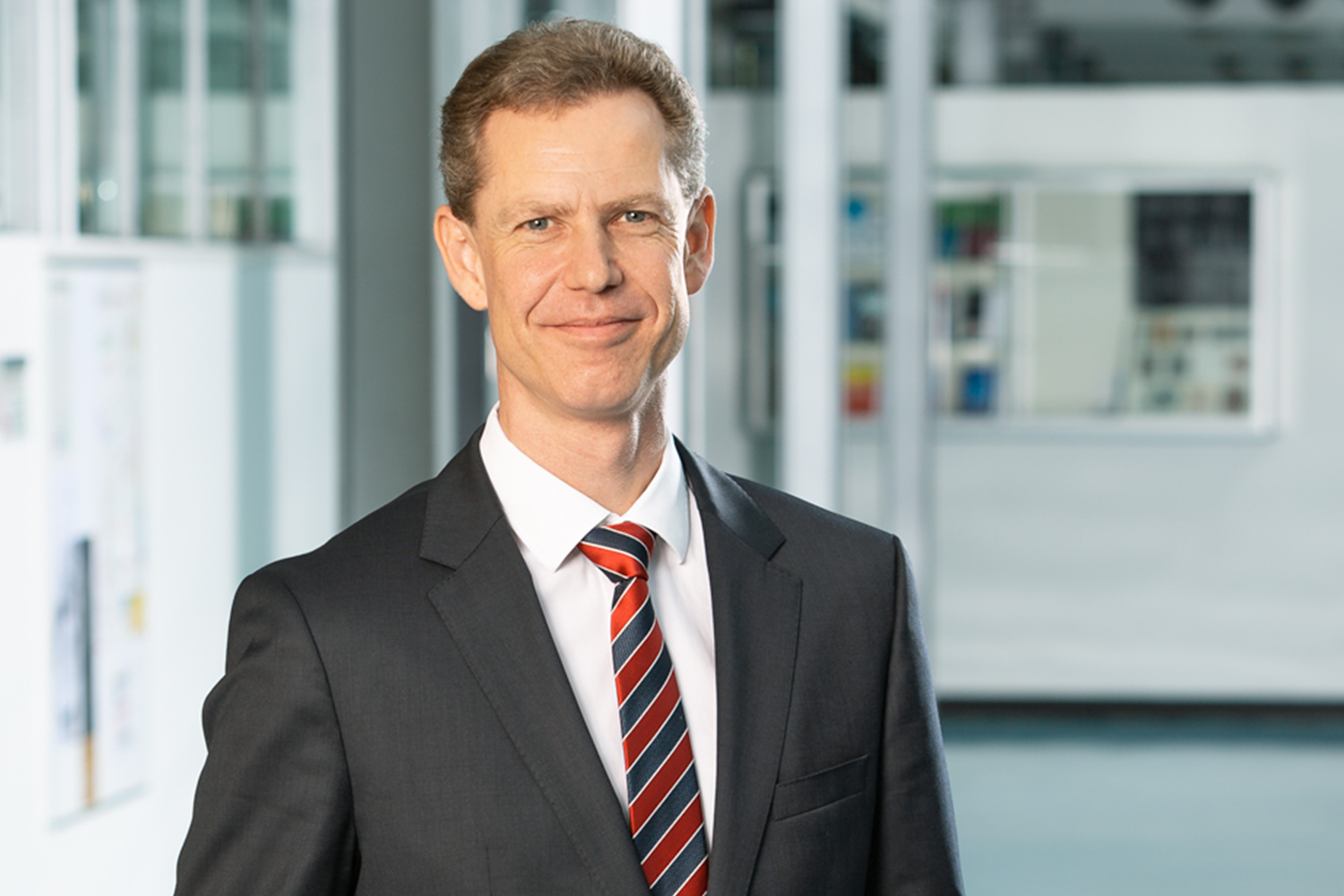 Portrait von Dirk Heuzeroth