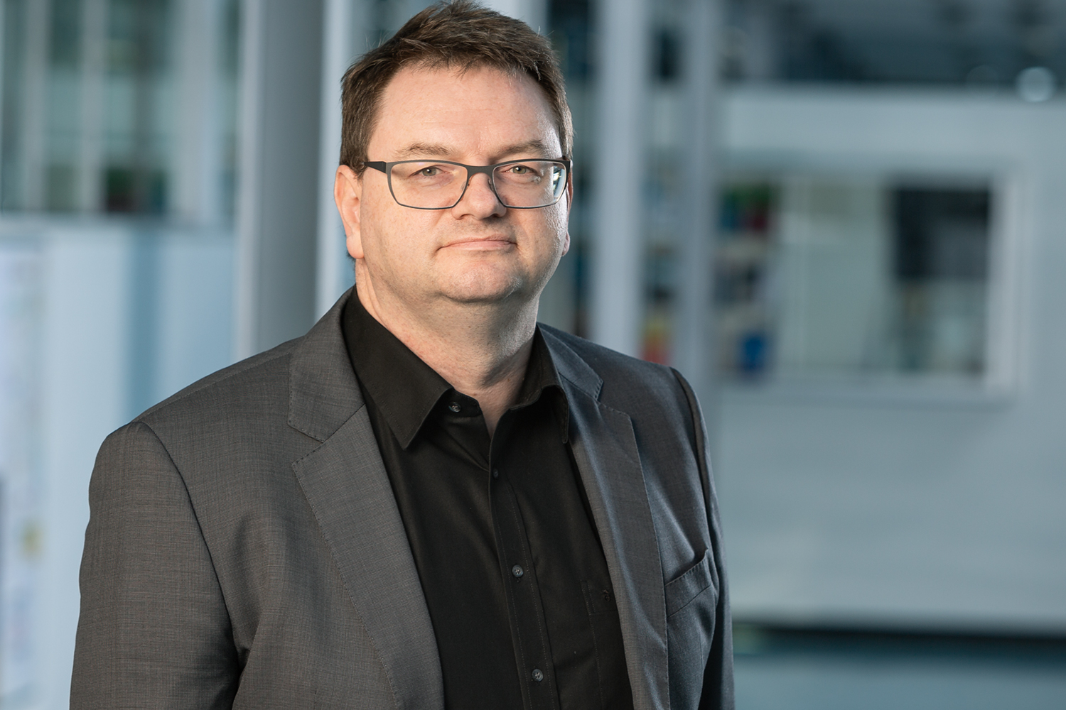 Portrait von Roland Schmitz